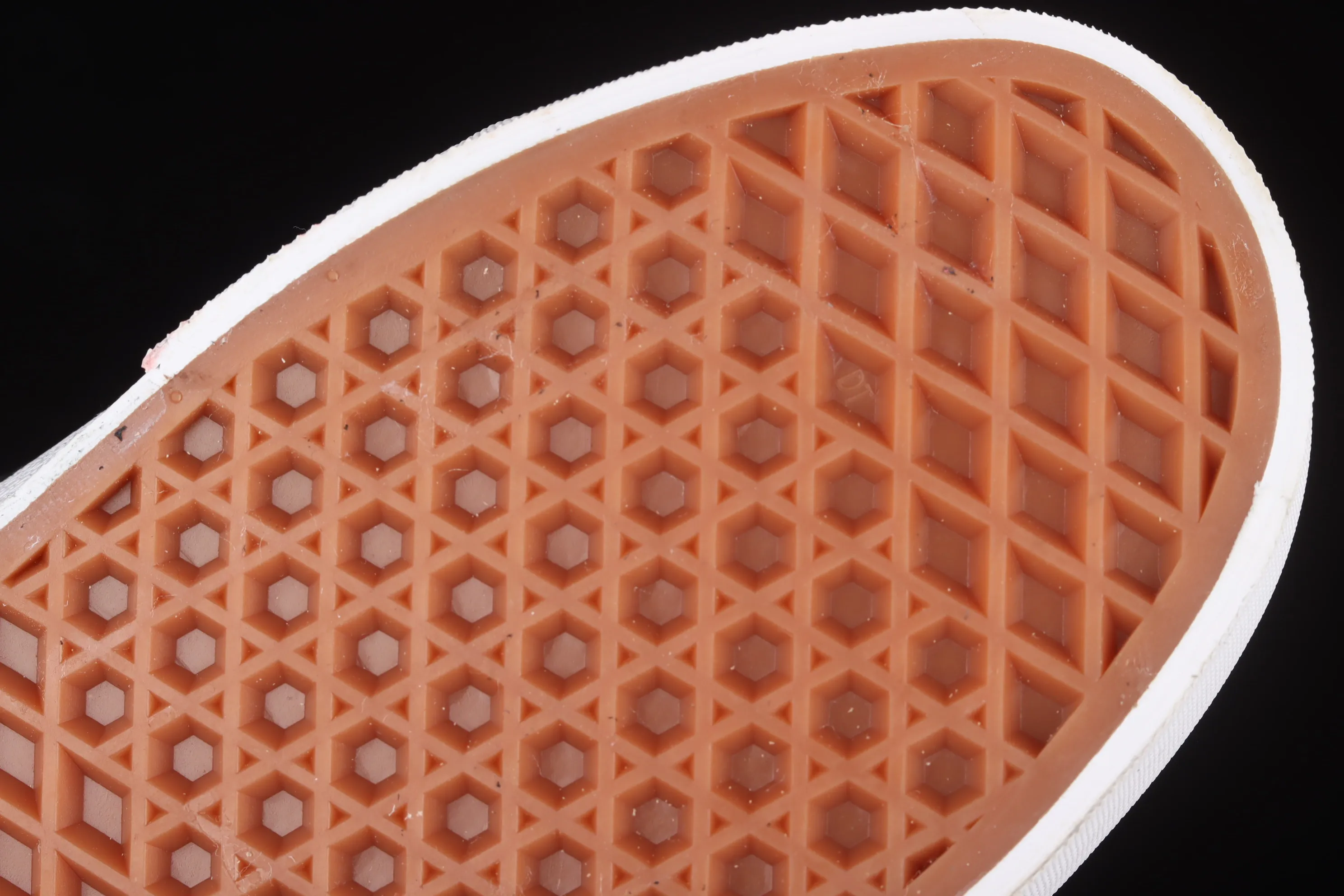 All categories Vans Vans series Vans Hi Vans high-top plus velvet Vans Sk8-Hi Classics joint model Vans high-top casual sneakers VN0A4BVB26C
